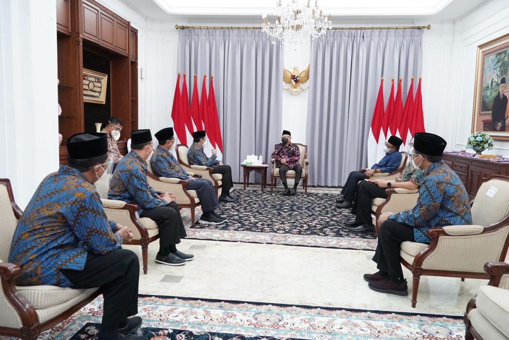 Jelang Muktamar, Wahdah Islamiyah Silaturahmi ke Wapres dan Beberapa Lembaga Negara